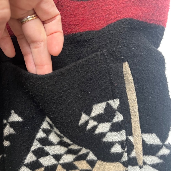 American Rag Aztec Sherpa Vest, Black / Red / Cream / Beige, Small - Picture 10 of 11